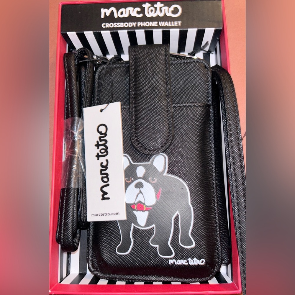 NWT Marc Tetro Bulldog crossbody phone Wallet w/box